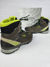 Afbeelding in Gallery-weergave laden, Lowa Arco Mid GTX Wandelschoenen UK7.5 EU41.5
