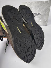 Afbeelding in Gallery-weergave laden, Lowa Arco Mid GTX Wandelschoenen UK7.5 EU41.5
