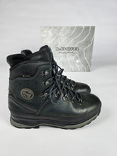 Afbeelding in Gallery-weergave laden, Lowa Lady III GTX Bergschoenen UK5.5 EU39
