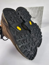 Afbeelding in Gallery-weergave laden, Lowa Renegade GTX Low Wandelschoenen UK9.5 EU44
