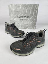 Afbeelding in Gallery-weergave laden, Lowa Innox Evo GTX Low Wandelschoenen UK4 EU37
