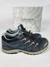 Afbeelding in Gallery-weergave laden, Lowa maddox GTX Low Wandelschoenen Zgan! UK6.5 EU40
