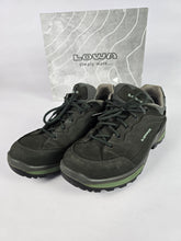 Afbeelding in Gallery-weergave laden, Lowa Renegade GTX Lo Ws Wandelschoenen Zgan! UK7.5 EU41.5
