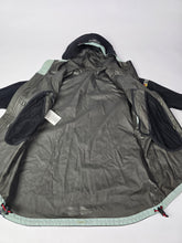 Afbeelding in Gallery-weergave laden, Peak Performance Goretex Paclite Shell Dames L
