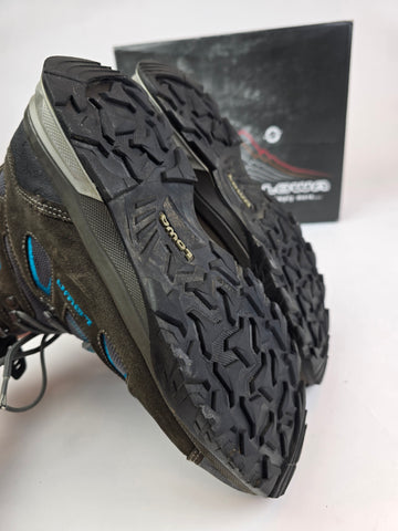 Lowa Phoenix GTX Mid Wandelschoenen UK6.5 EU40