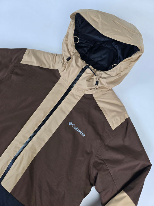 Columbia Point Park™ II Insulated Jacket Black. Tobacco. Canoe M