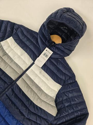 Columbia Powder Pass™ Hooded Jacket Mtn Blue. Coll Navy. White. Colm Grey M