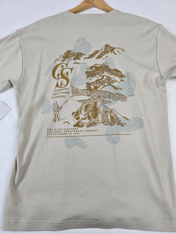 Columbia CSC™ Heritage Graphic Tee Dark Stone Heritage Mini Heren M