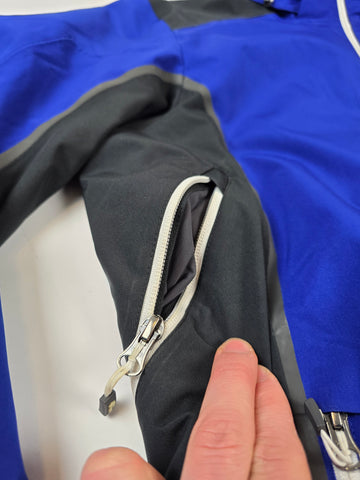 Peak Performance Maroon Blocked Ski Set Heren M