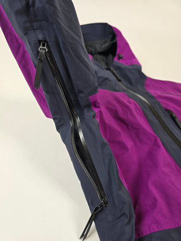 Peak Performance Gravity 2L Insulated GTX Skijas Dames S