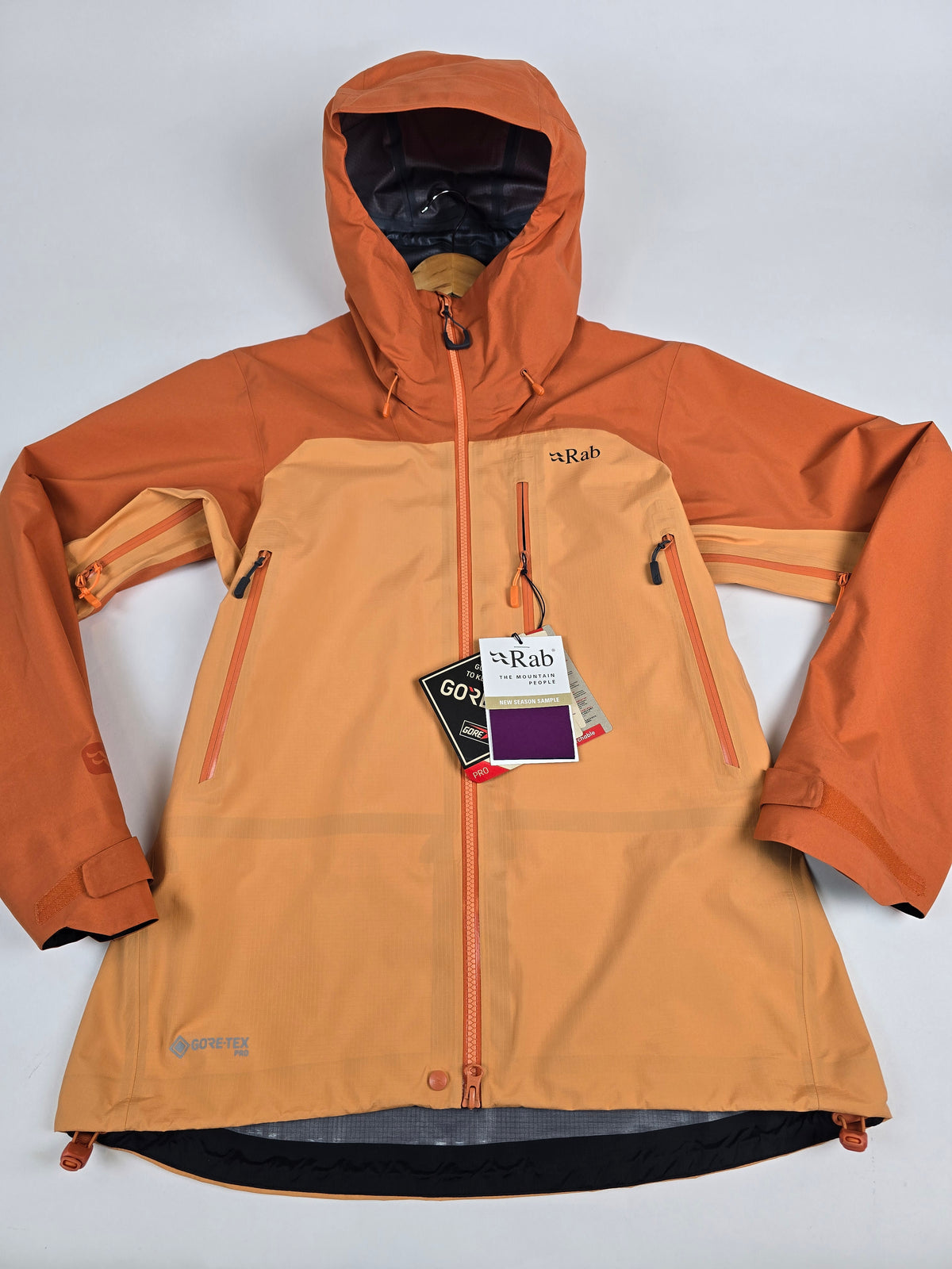 Rab Latok Mountain GTX Jacket Wmns Dark Melba/Melba 10