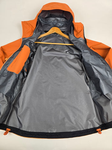 Rab Latok Mountain GTX Jacket Wmns Dark Melba/Melba 10