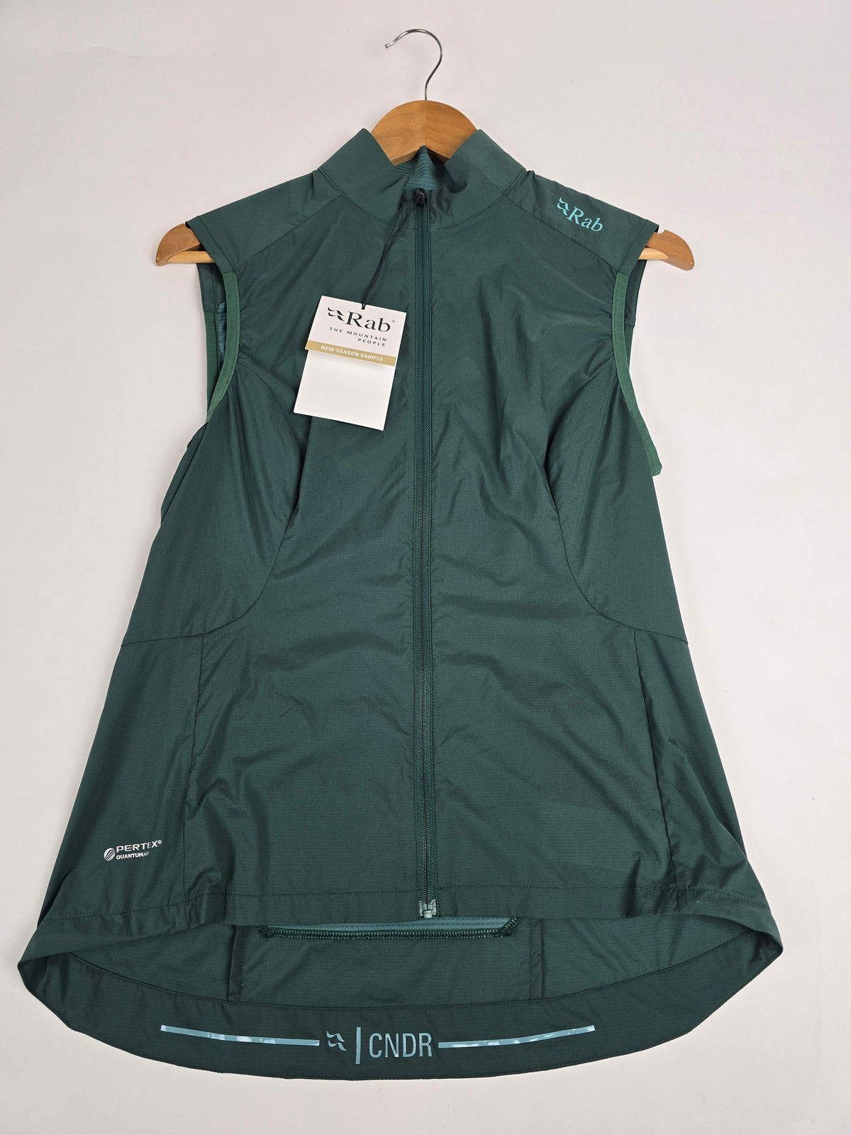 Rab Cinder Windveil Vest Wmns Green Slate 10