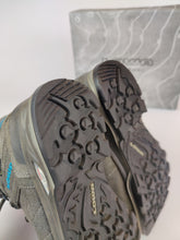 Afbeelding in Gallery-weergave laden, Lowa Vantage GTX MiD Wandelschoenen UK5 EU39
