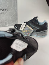 Afbeelding in Gallery-weergave laden, Lowa Aerox GTX Wandelschoenen UK3.5 EU 36.5
